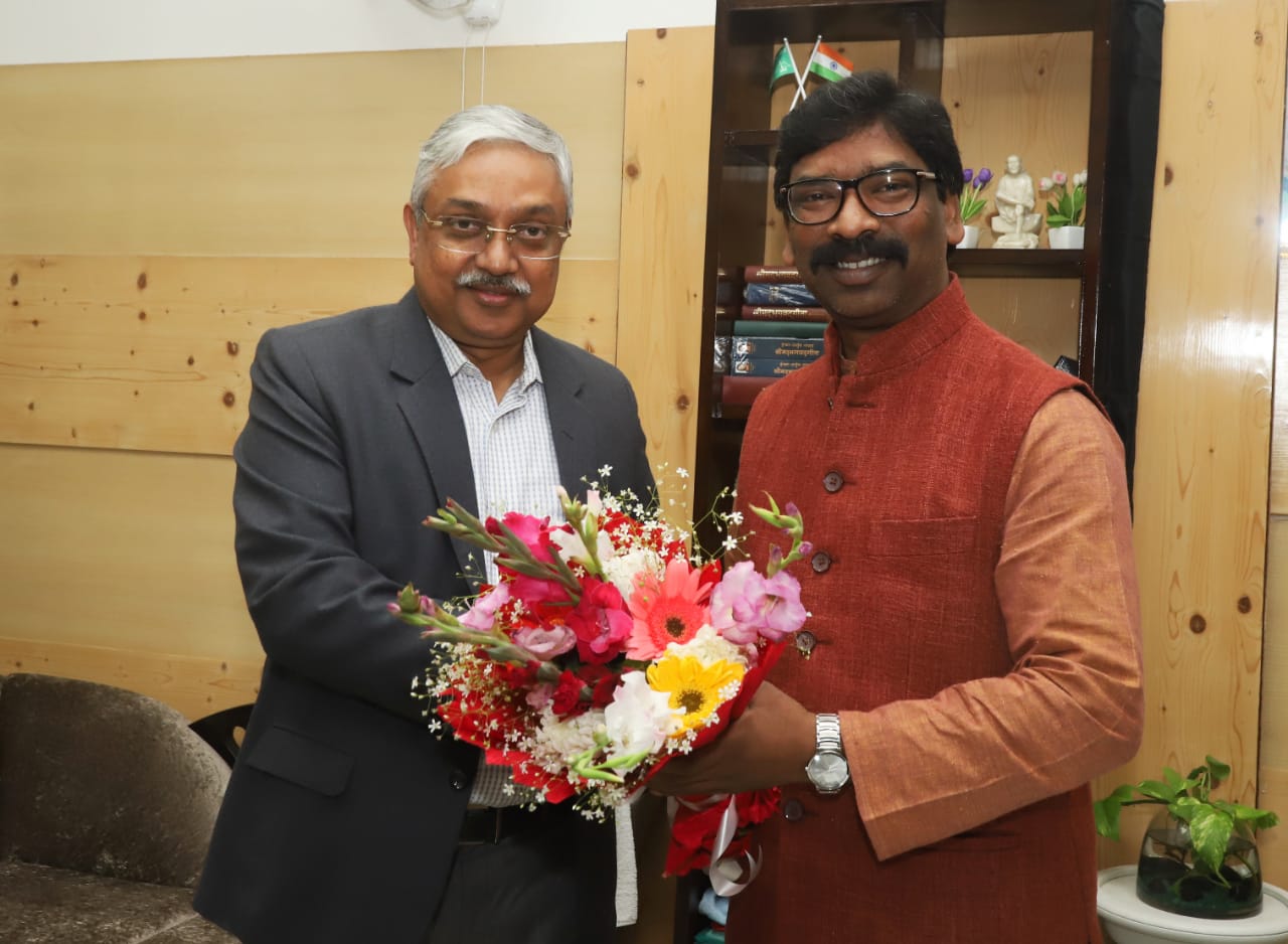 Newly elected Advocate General met cm Jharkhand hemant Soren