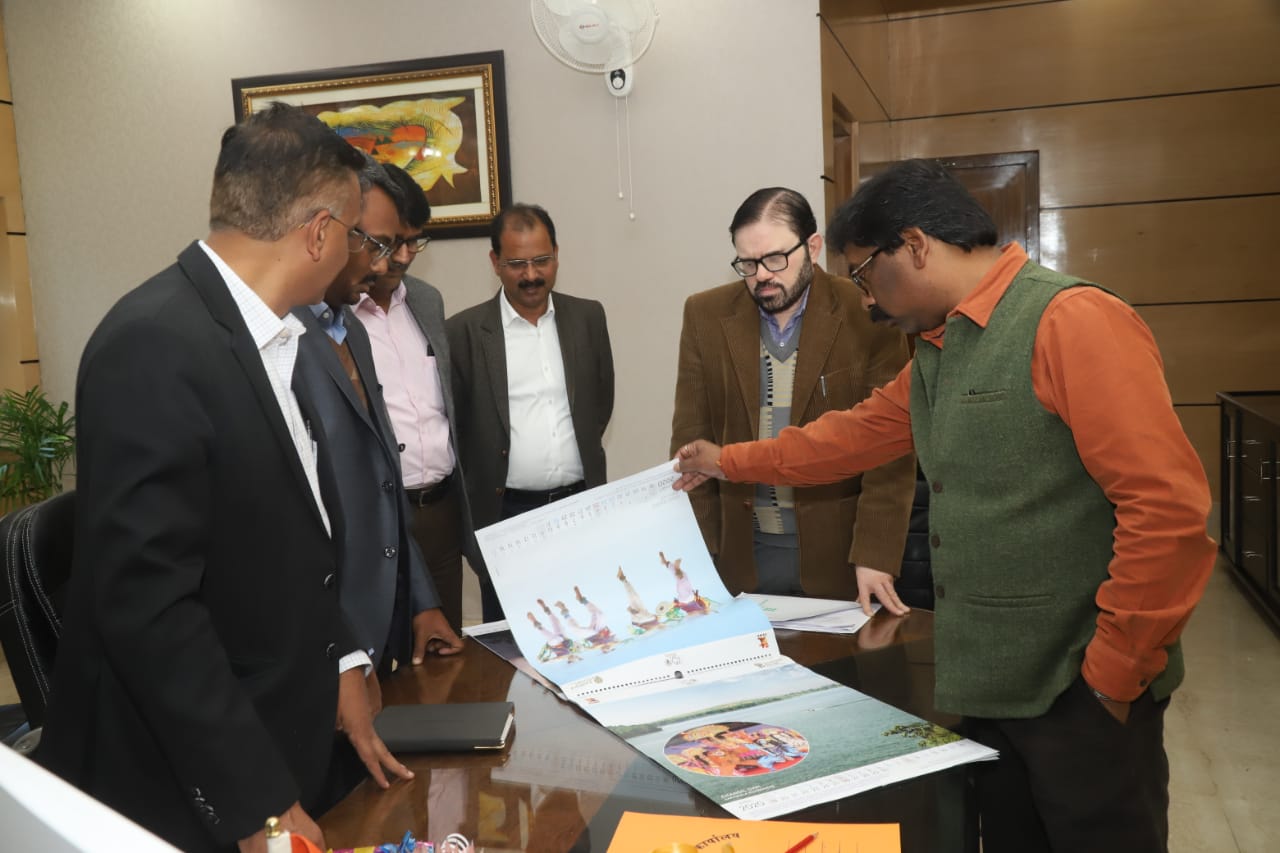 Cm Jharkhand hemant Soren launched Calender 2020 of tourism department.