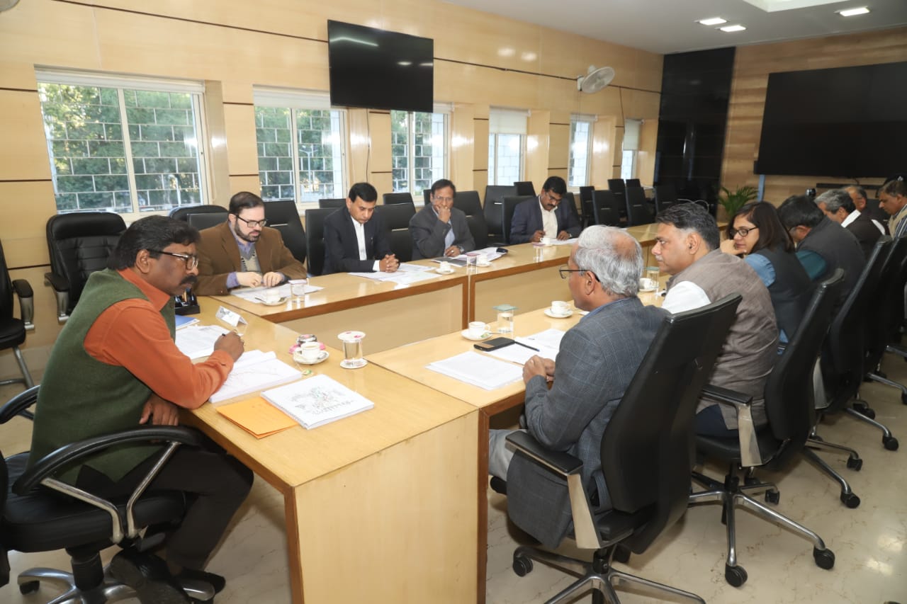 Railway should not make Jharkhand a dumping yard : hemant Soren ( cm, Jharkhand )