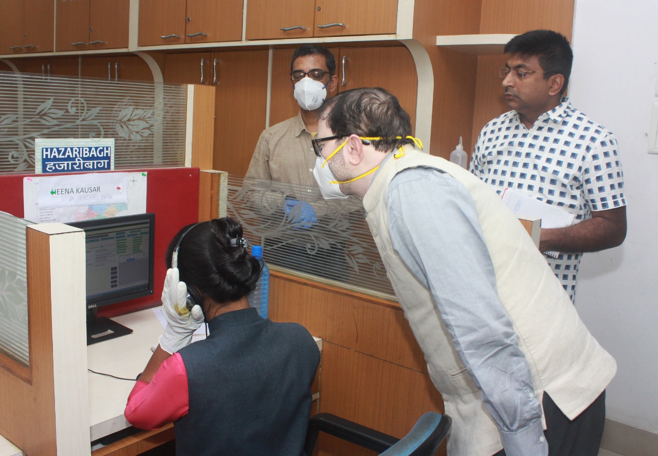 Chief secretary dr d k tiwary inspected state level corona control room