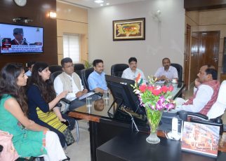 Chief minister health insurance scheme will start from Ranchi on 15th of November 2017 : from 28th of December it will be implemented in whole state