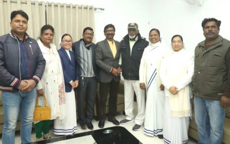 A delegation of sant anna ranchi met cm Jharkhand