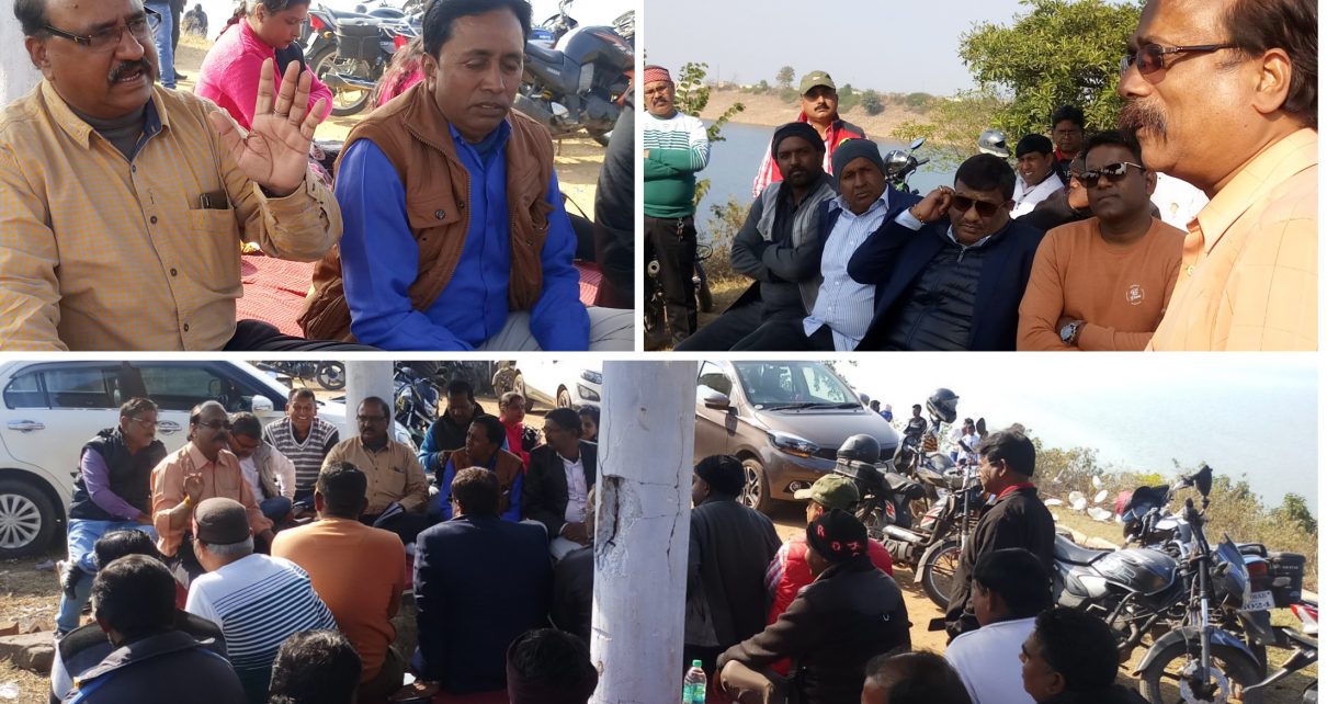 Meeting of bokaro district unit by Jharkhand union of journalists in tenughat.