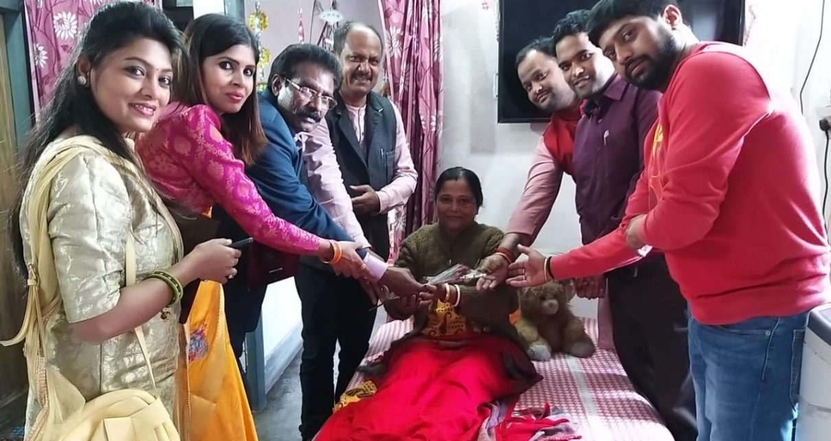 Ranchi press club felicitated women journalist