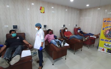 Blood donation camp by sri shyam trust ranchi in nagarmal modi Seva sadan